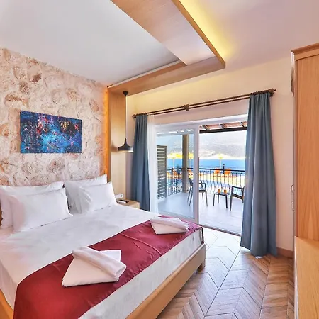 Atalante Hotel 2*