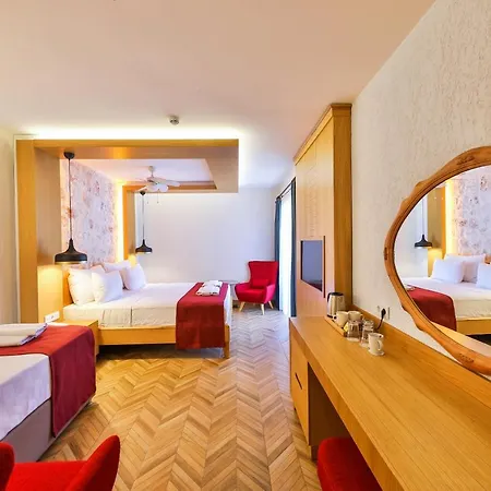 Hotel Atalante
